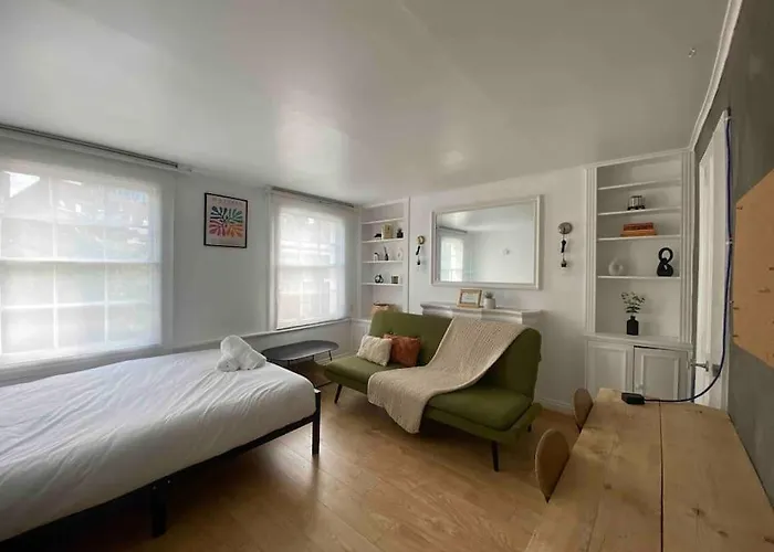 Flat In Kings Cross